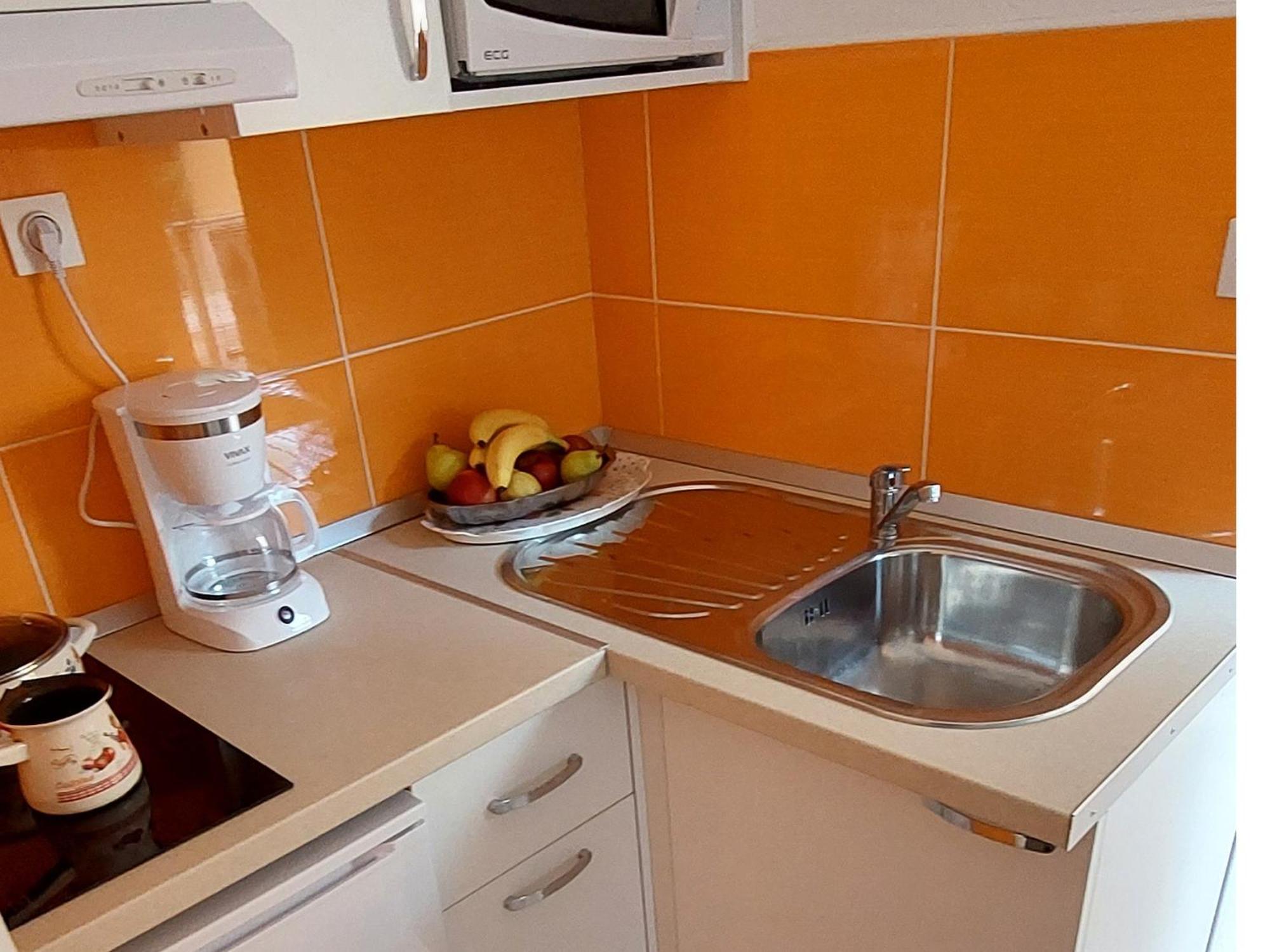 Apartmani Sonja Макарска Экстерьер фото