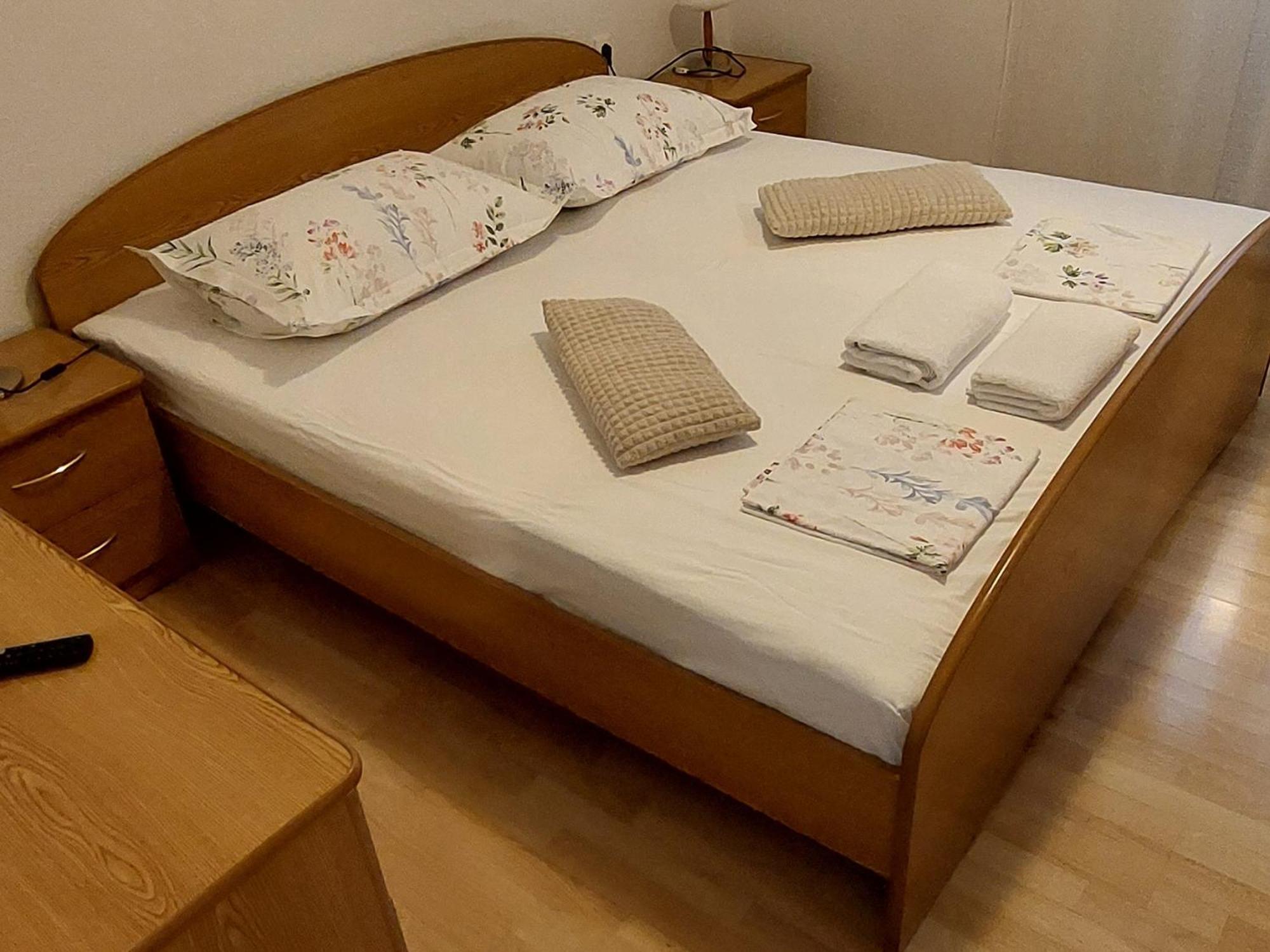 Apartmani Sonja Макарска Экстерьер фото