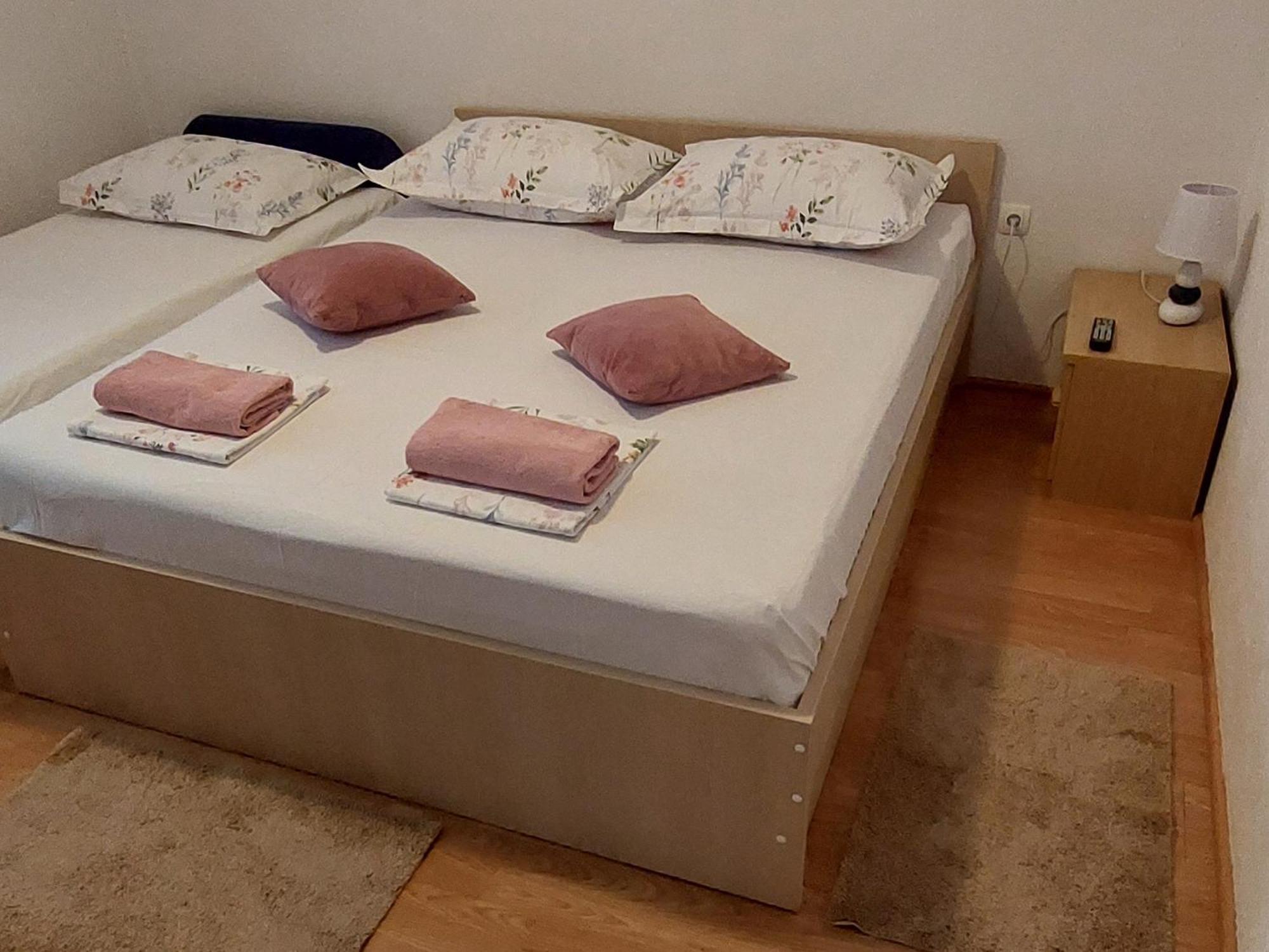 Apartmani Sonja Макарска Экстерьер фото